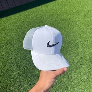 Nike Trucker Hat
